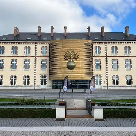 Le Rene Pouteau Apartman