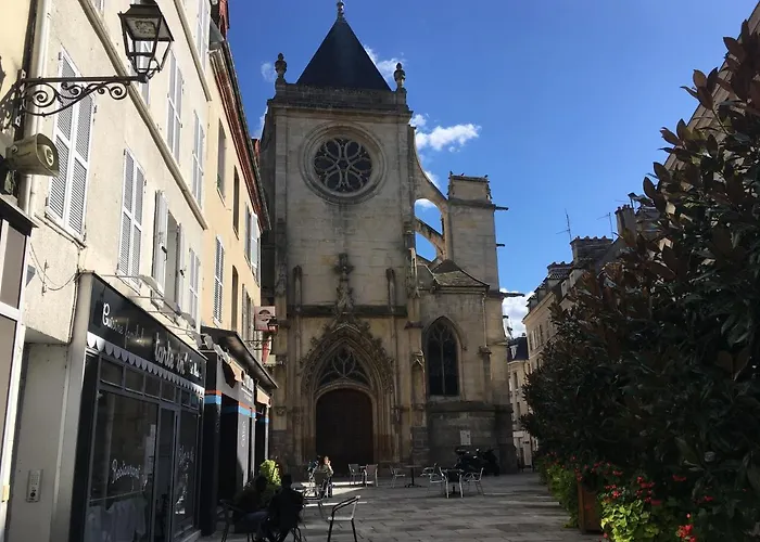 Le René Pouteau Melun